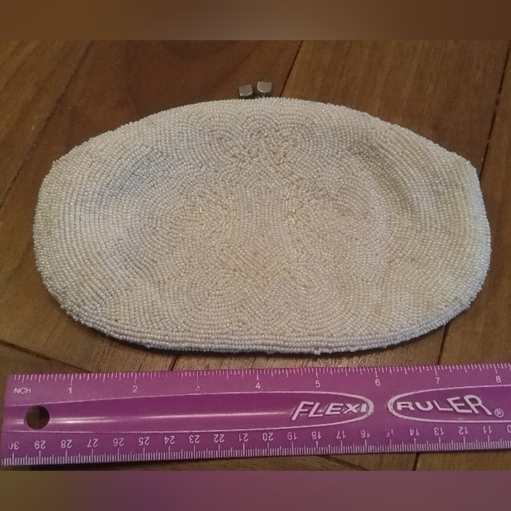 Elegant Vintage Beaded Clutch (50's?) White Seed Bead/Silk Lining, Made In Japan